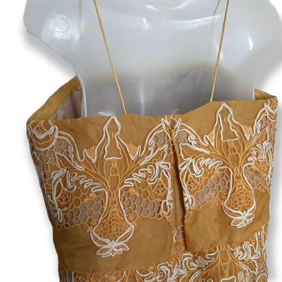 BCBGMaxAzria Runway Samantha Dress in Hazel Yellow sz 12 - Picture 7 of 10